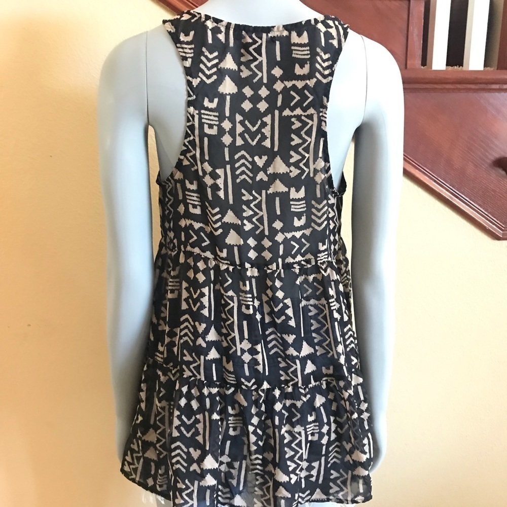2000s Forever 21 Tribal Print Tunic Size Medium - Picture 2 of 4